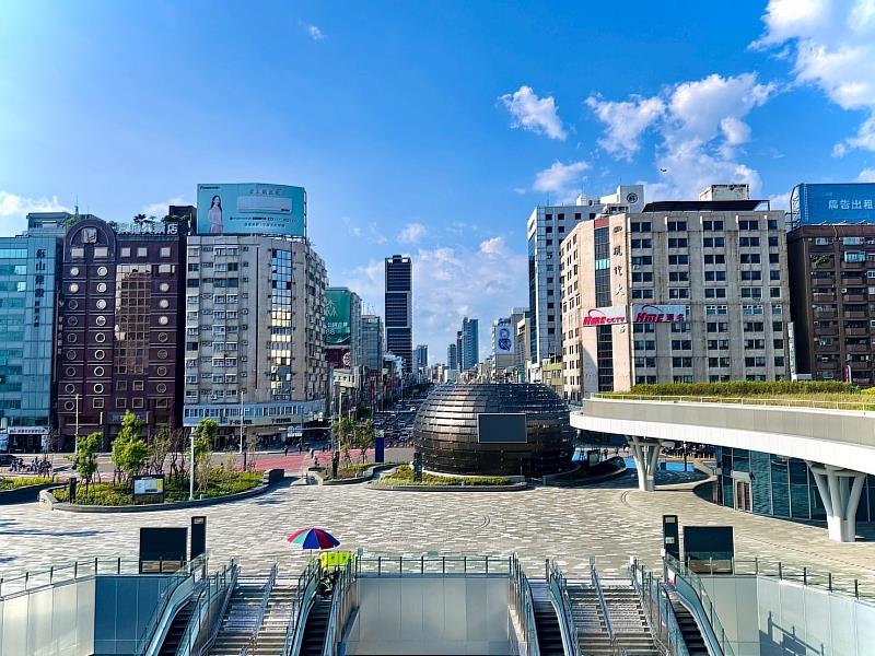 博愛一路靠近火車站週邊,近期有越來越多建設話題,逐漸回歸成置產熱點。