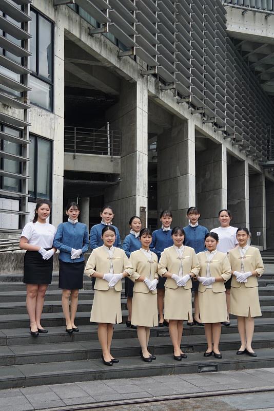 本校親善服務代表隊形象照