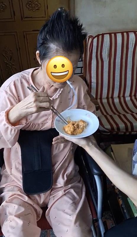 嘉義縣衛生局管路移除計畫成功協助長者恢復自然進食