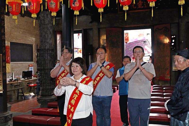 黃敏惠市長帶領市府團隊參拜