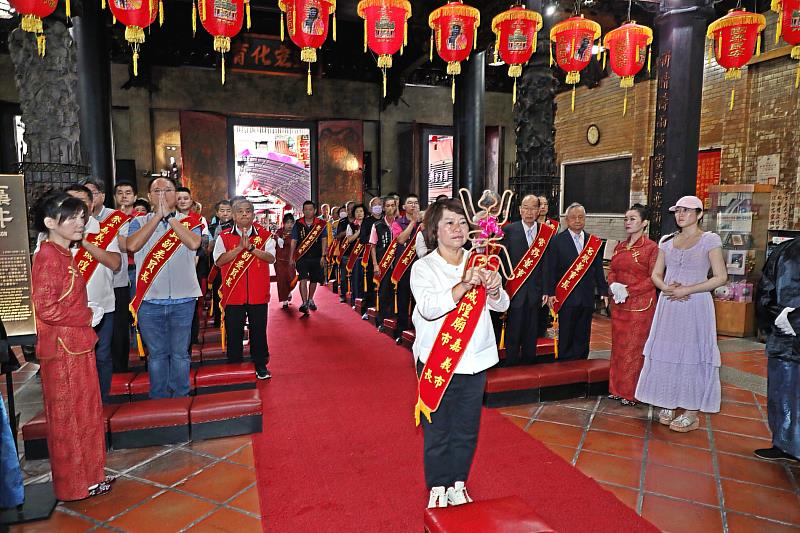 黃敏惠市長擔任主祭官 祝賀城隍聖誕千秋