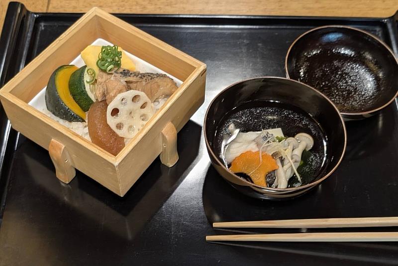 以臺灣石斑魚為主軸的日式懷石料理