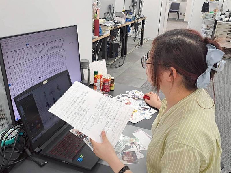 Holon create實習生進行體驗設計研究