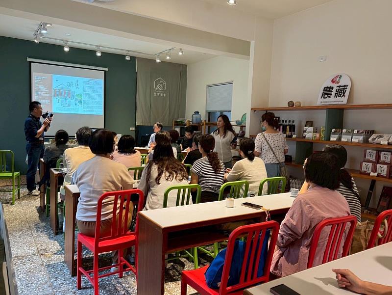 民眾參與第19期巢兼代季刊發表會現場情形