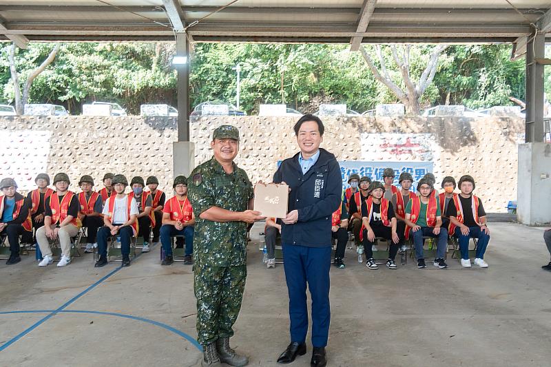 206旅增代理市長邱臣遠紀念禮