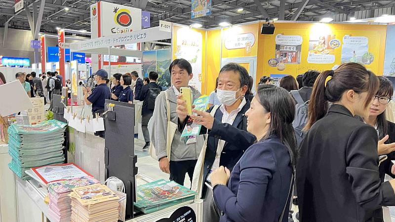「嘉義君」萌翻日本旅展,行銷台灣燈會與慢遊魅力