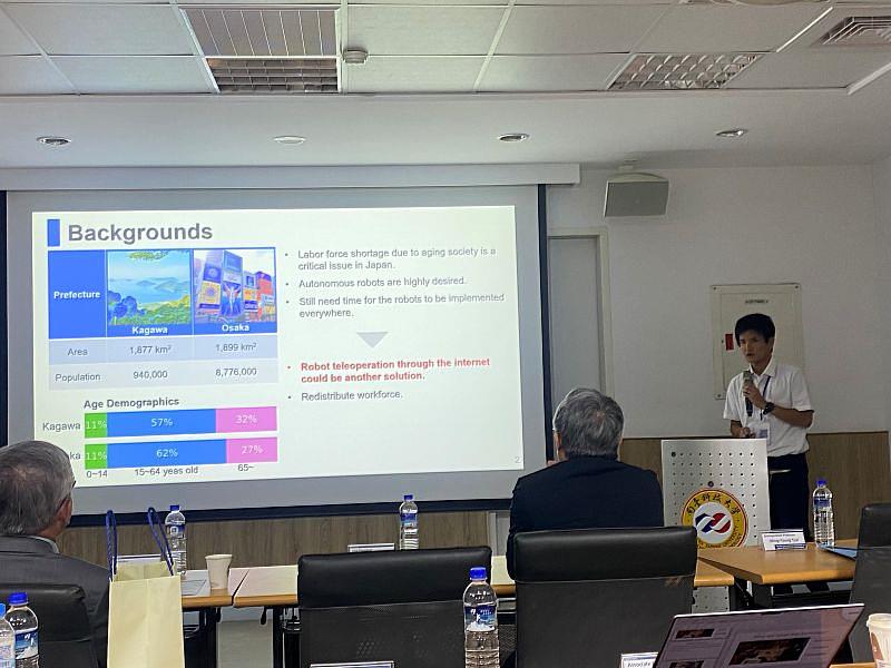 日本學者在WSRA研討會中進行研究成果分享,並與國內外學者進行熱烈討論,促進臺日學術思想的深度激盪。