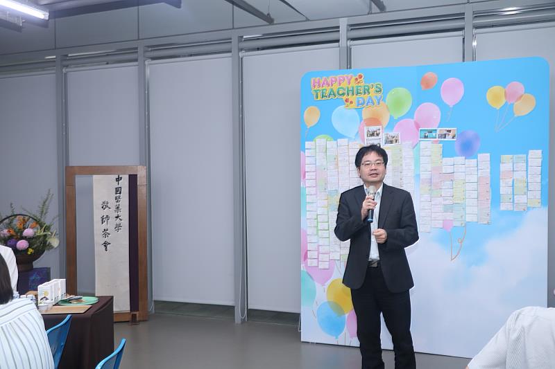 陳悅生主任秘書肯定福智青年社同學藉著舉辦敬師活動來傳揚尊師重道的精神相當有意義。