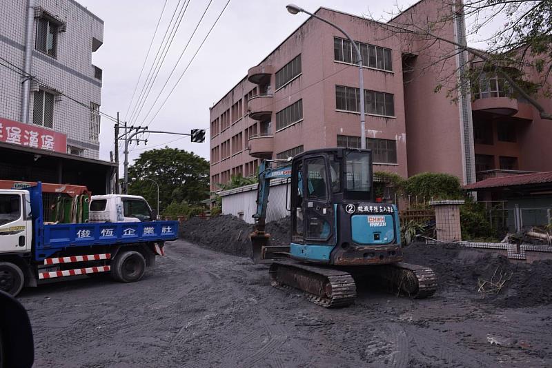 土石流／崩塌紅黃警戒解除 馬太鞍堰塞湖災後復原加速 各項復原作業不間斷