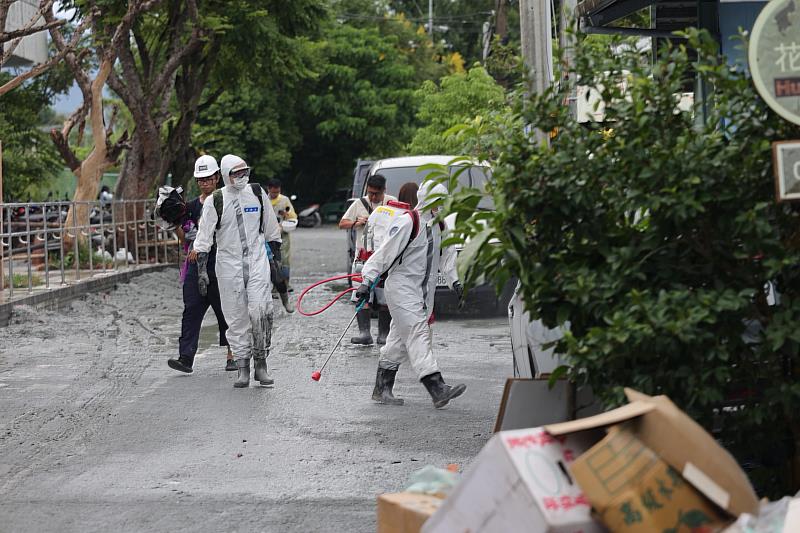 徐縣長感謝所有投入救災與重建的國軍、中央及地方政府單位、民間公益團體、志工以及熱心民眾。