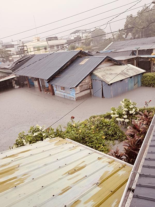 舞思愛的故鄉花蓮馬太鞍部落因馬太鞍溪堰塞湖溢流重創、老家遭淹沒，災情使她心情沉重，持續透過電話及社群媒體關心部落情況。（圖／風潮音樂　提供）