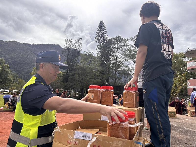 樺加沙颱風重創南橫 直升機馳援 利稻警戒護
