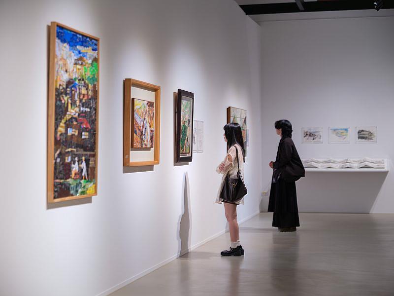 「新美藝廊」首展「映於自然」帶領觀者在真實與感知之間展開新的觀看光譜。（新北市美術館提供，攝影：廖家鴻）