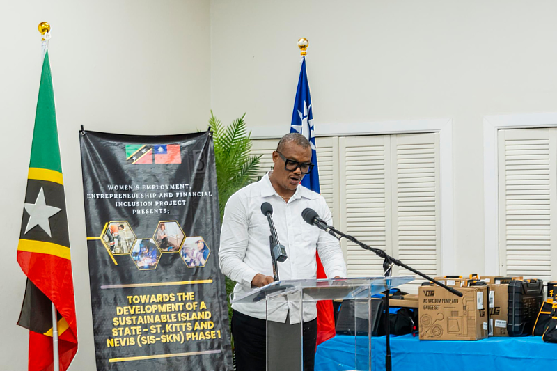 Deputy Prime Minister Hanley gave his remarks.
