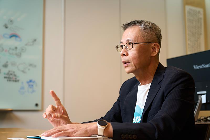 HAPPY GO鼎鼎聯合行銷公司總經理李明城以「培育在地人才、厚植遠東集團未來競爭力」啟動產學合作計畫，創造遠東集團綜效擴大對社會的正面影響力。