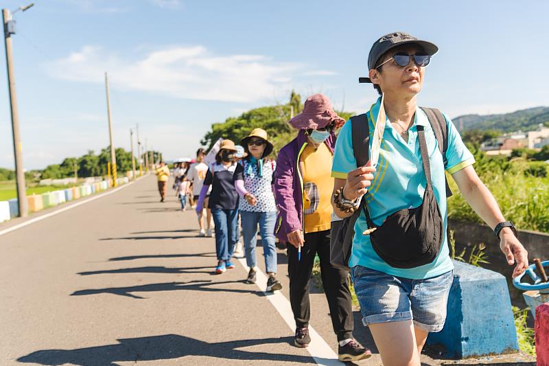 女路活動，帶領鄉親走進社區