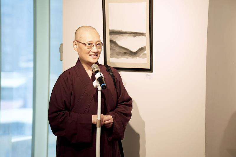 世界宗教博物館發展基金會執行長顯月法師致歡迎詞。（圖由世界宗教博物館提供）