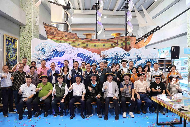 新港海賊庄休閒農場啟航 翁章梁揭幕