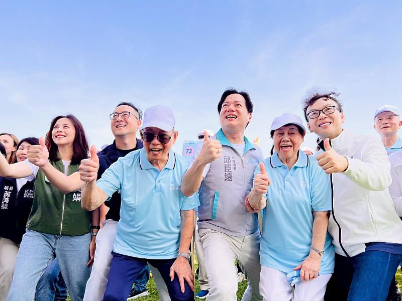 邱臣遠代理市長規劃明年發放愛老津貼每人1萬元，擴大照顧新竹市長輩。