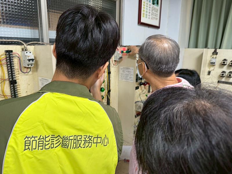 崑山科大工學院USR團隊結合電機系EDC辦理志工進階培訓課程