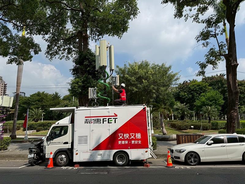一、迎接雙十國慶璀璨焰火，遠傳行動車提前進駐台中及南投，擴充逾百周邊基站與百名工程團隊待命，結合AI技術，以優質網路應援國慶活動。