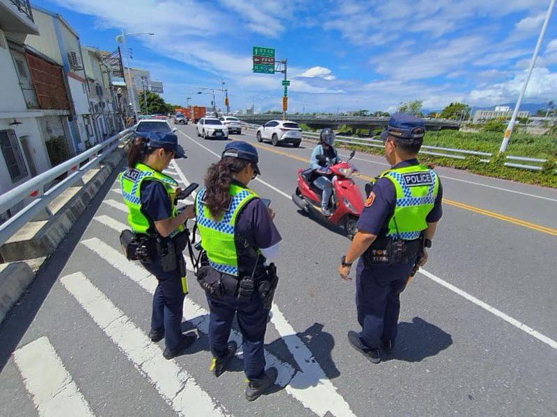 國慶連假 大武警分局強化台9線疏導勤務