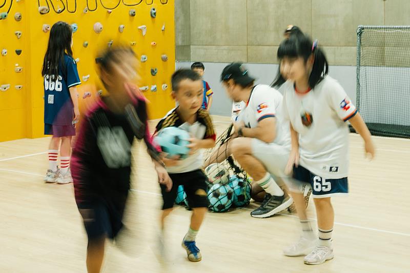 0_Formosa 足球教室讓大人小孩都放電_0