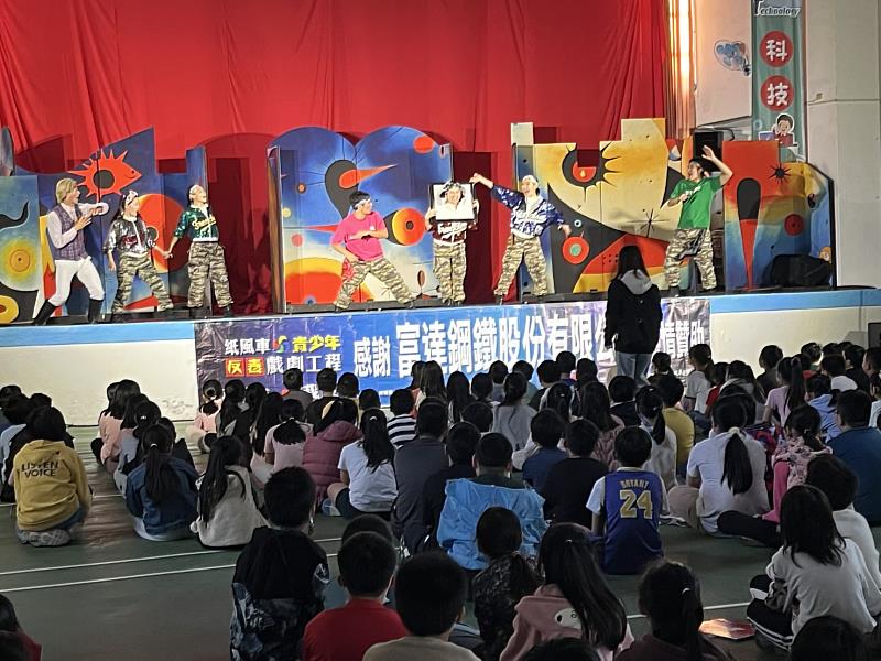 嘉義縣校園反毒成效卓越 獲教育部防制學生藥物濫用績優單位殊榮