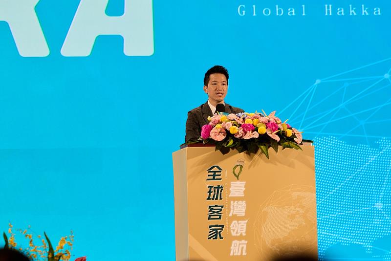 圖4 總統府何志偉副秘書長致詞