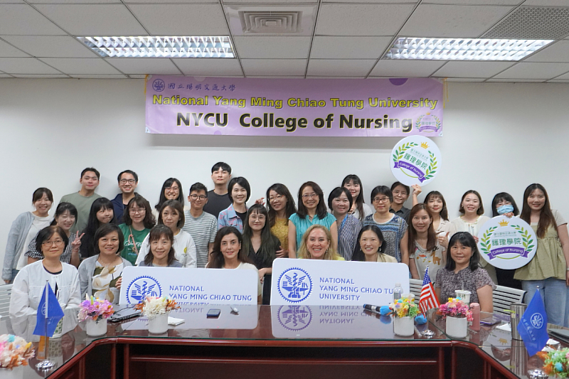 Faculty and students from the NYCU College of Nursing welcomed delegates from the University of Michigan School of Nursing during the MOU signing ceremony, marking the beginning of a new chapter in global nursing collaboration.