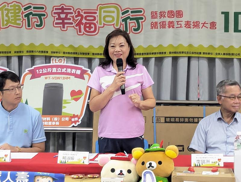 賴淑娞主任委員介紹活動內容