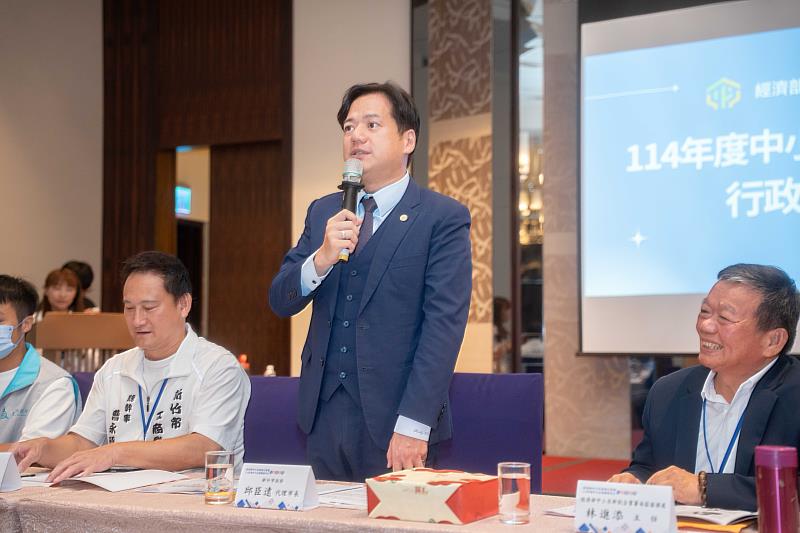 邱代理市長致詞。