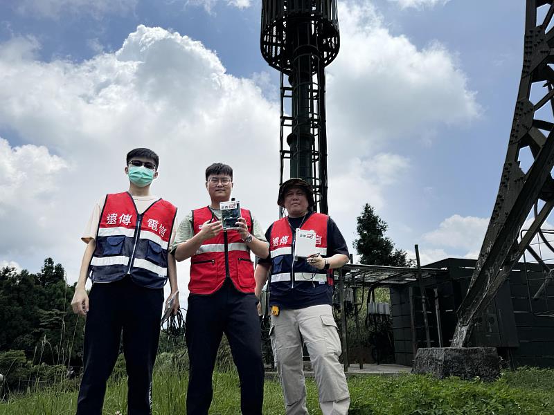 遠傳電信開發5G AI生態聲景蒐集器，能透過5G、4G網路即時傳輸數百公里外的山林聲景資料到平地的AI監控中心。