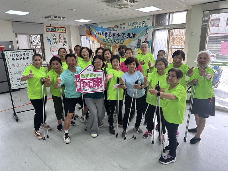骨鬆肌少高風險運動營養班扎根社區　自主揪團成立健康運動班