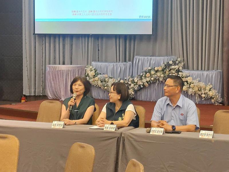 中華民國對外貿易發展協會主任周秀芬致詞