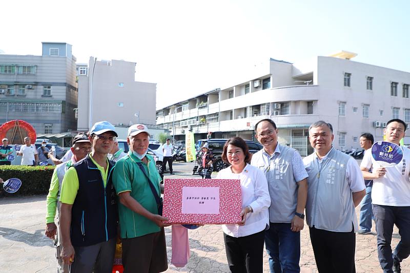 0_黃敏惠市長抽出獎項