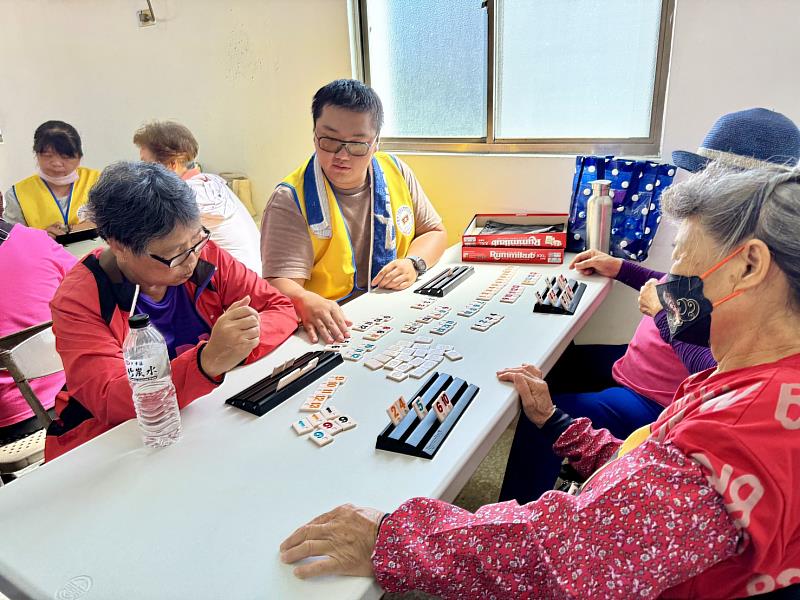 救國團「公益不停步•臺灣齊守護」全國公益連線太平文衡殿長青樂活趴熱鬧登場