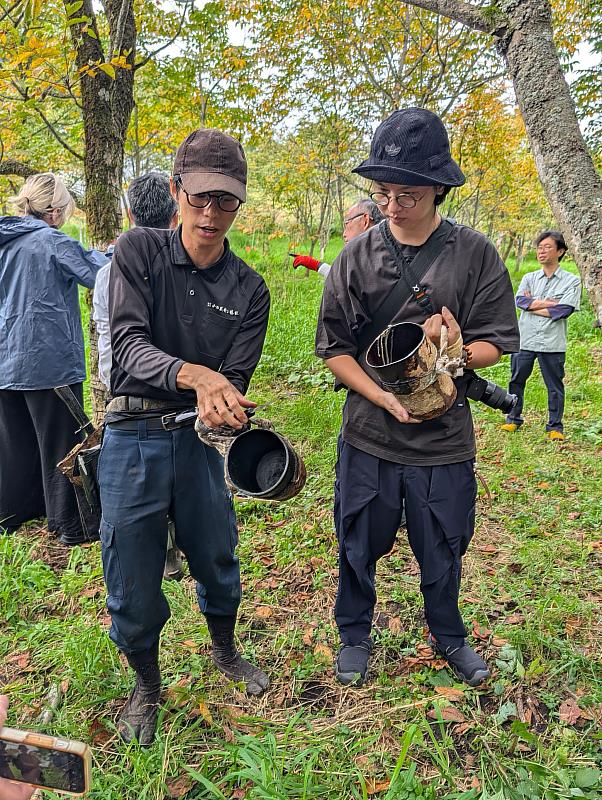 十月份的研修行程由雙方共同策劃，透過現地觀察與技術交流，團員深刻體驗岩手縣如何以技術研究支援傳統產業的永續發展