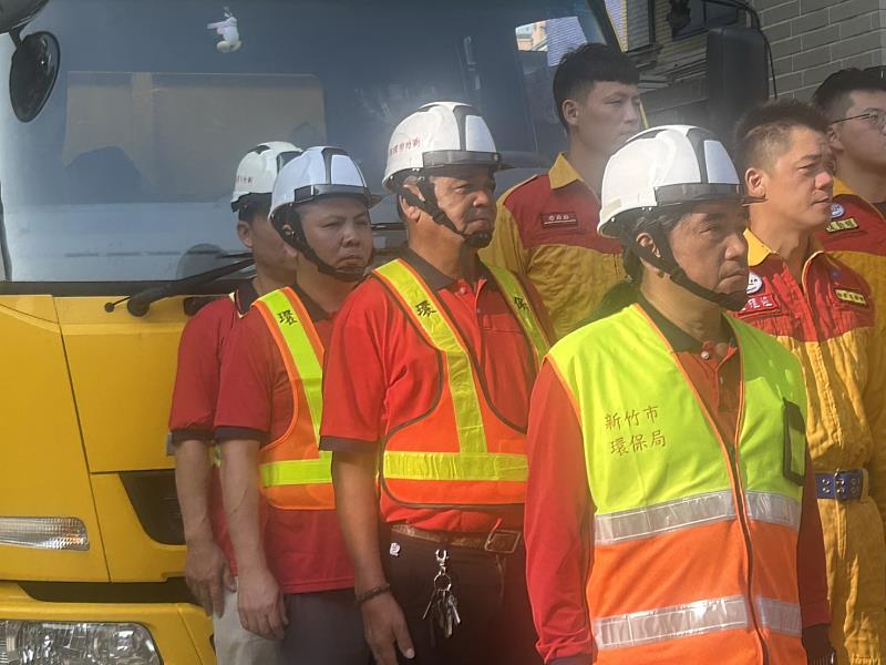 模範清潔隊員林明男參加花蓮救災