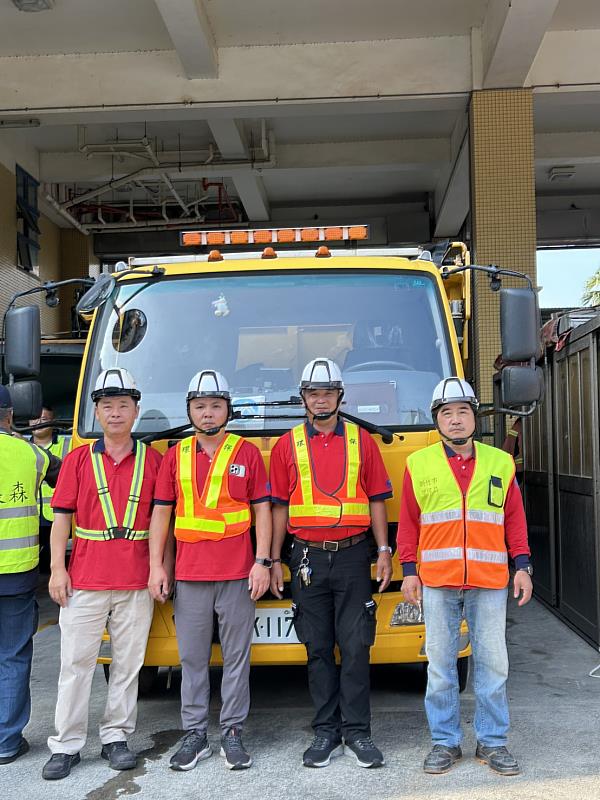 模範清潔隊員林明男參加花蓮救災