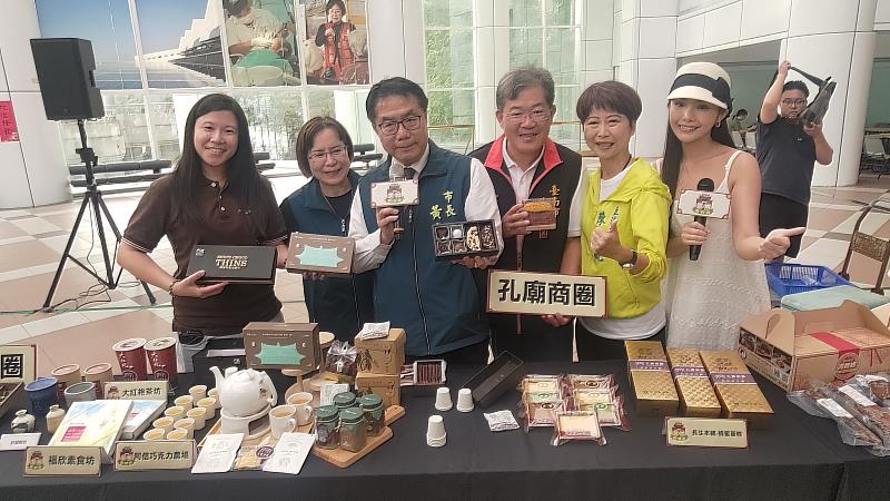 貴賓巡展