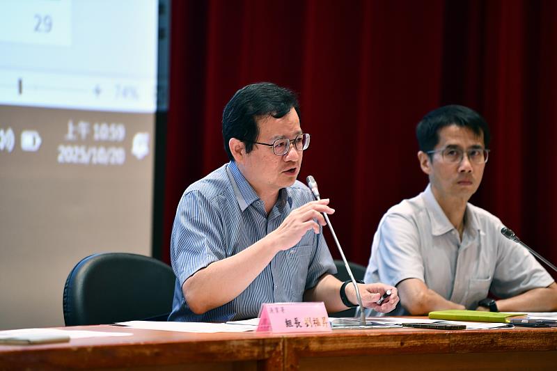 沿近海漁業組劉福昇組長補充說明「釣魚活動-法規盤點」