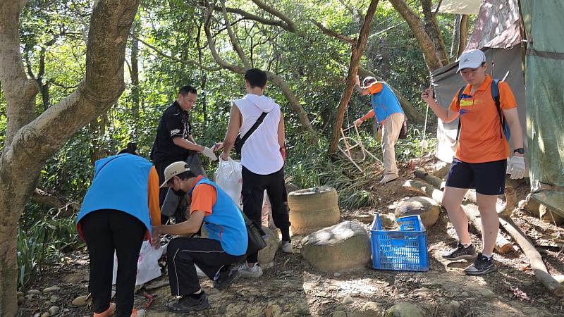 工青四隊於福人步道淨山