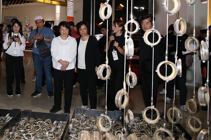 黃敏惠市長率團參訪2025台灣設計展-彰化行