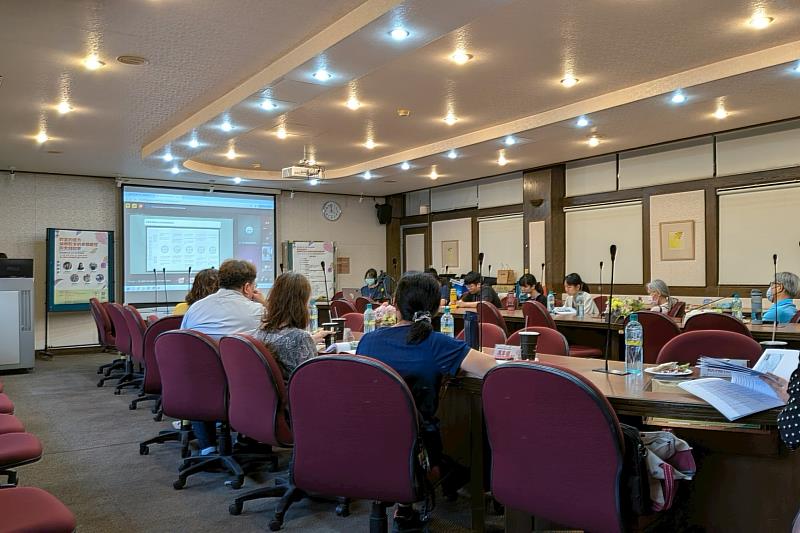 跨校交流零距離,合作大學師長於線上分享精采偏鄉實踐經驗