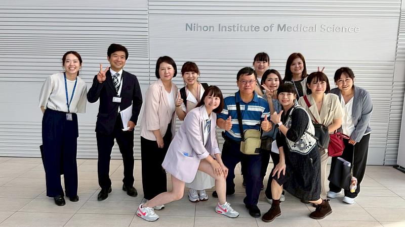 中臺科大許哲瀚主任帶領醫管系研究生參加日本醫療大展