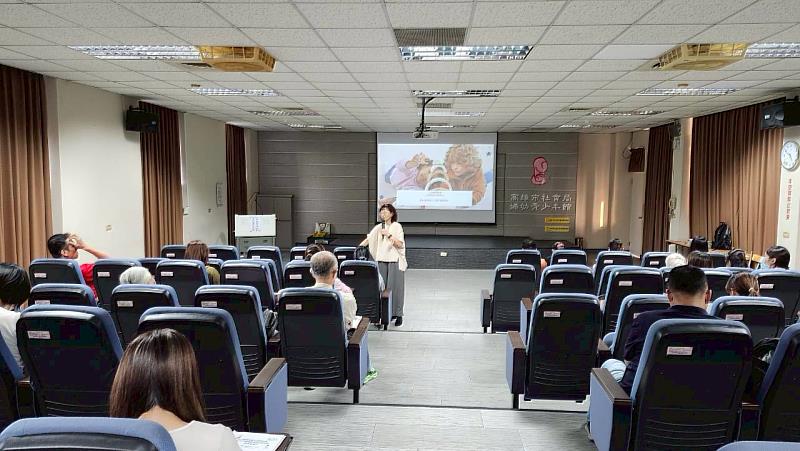 鄭寶惠臨床心理師勉勵學員