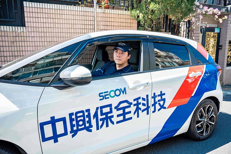 中保科技24小時待命支援,即時派遣確保客戶於突發狀況時,能在第一時間獲得支援。