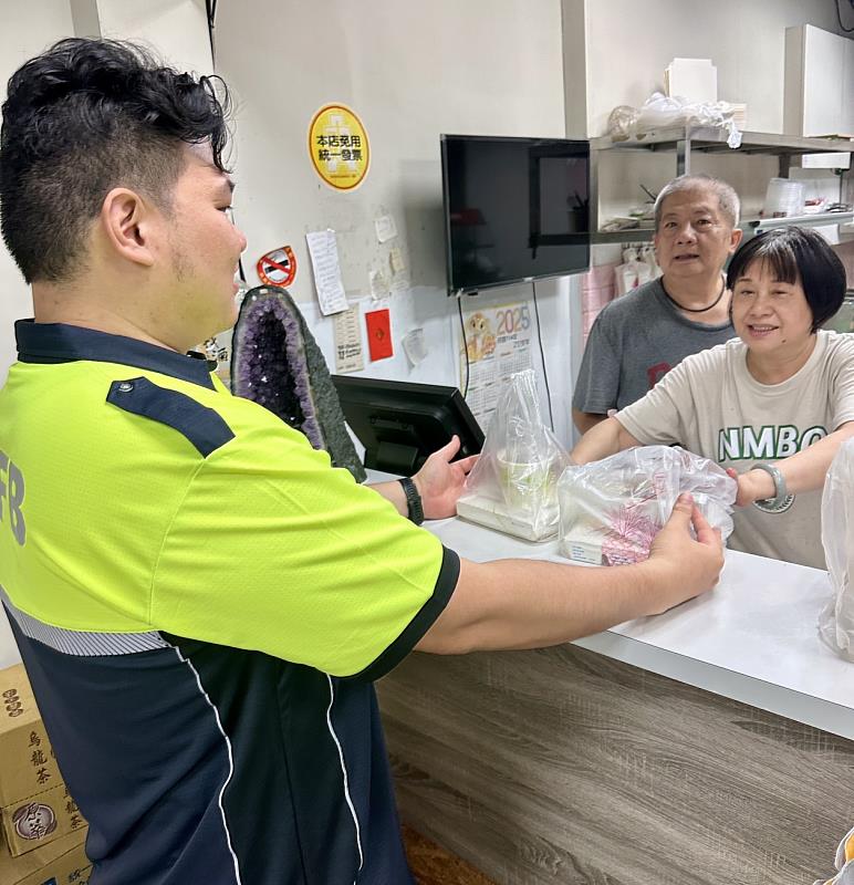 竹市府體恤消防人員在高風險救災勤務時的辛勞,調升消防勤務誤餐費。