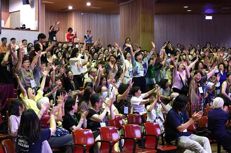 出席校友開心參與母校活動